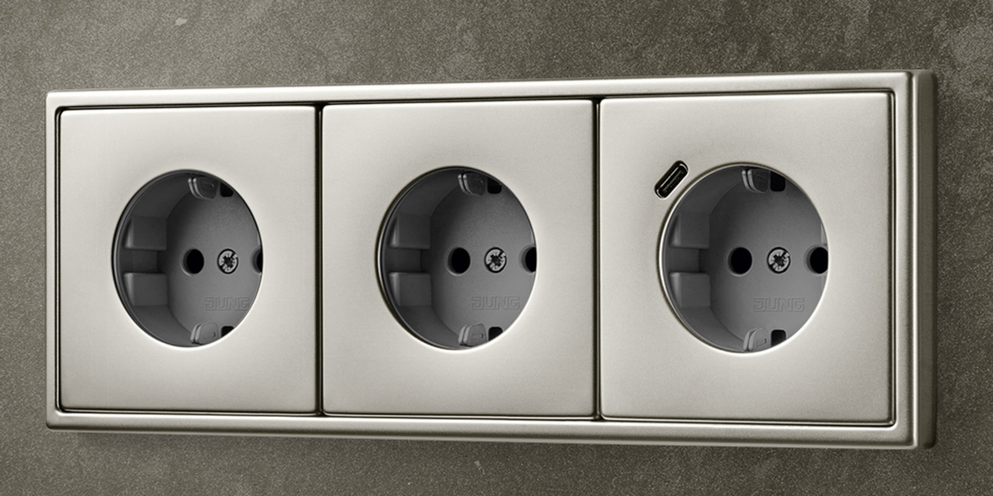 SCHUKO® Steckdosen mit USB bei Elektro Dornberger INH.: DOREEN DORNBERGER in Vacha